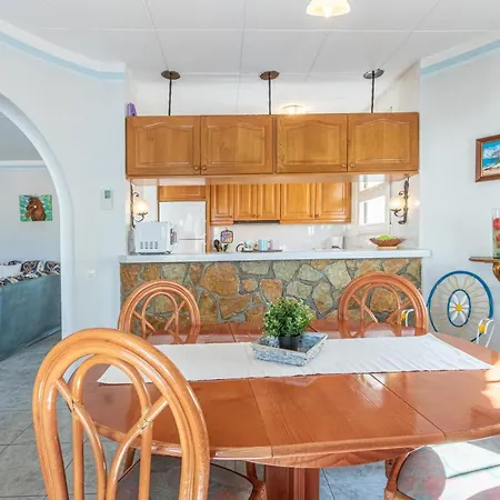 Apart-rent Creus 0038 * Empuriabrava